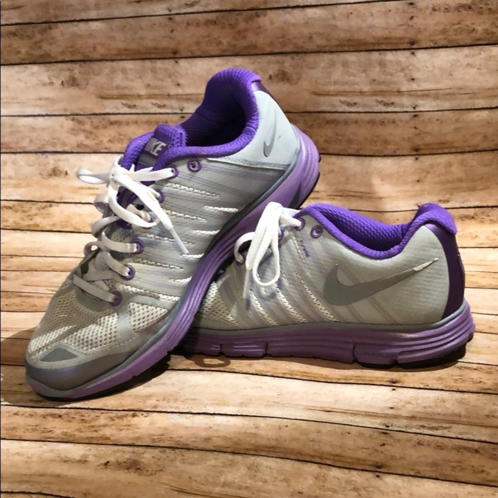 Nike Lunar Elite 2 Tennis Shoes